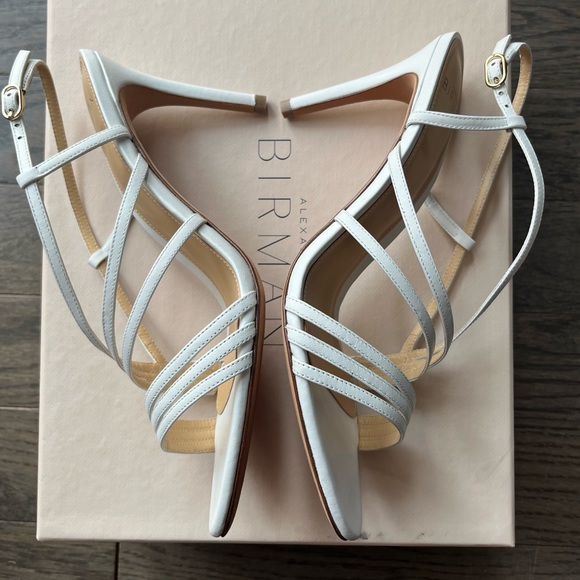 New with box Alexandre Birman strappy 75 white leather sandals 37.5/US7.5 - Picture 5 of 7